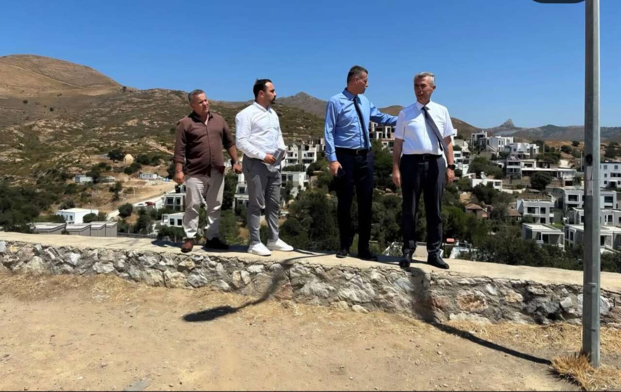 Bodrum Dereköy’e Yeni Okul İçin İlk Adım: Kaymakam Sırmalı Arsada İnceleme Yaptı 2